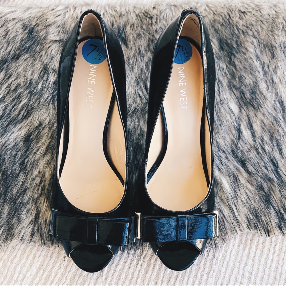 NINE WEST Black Heels With Bow